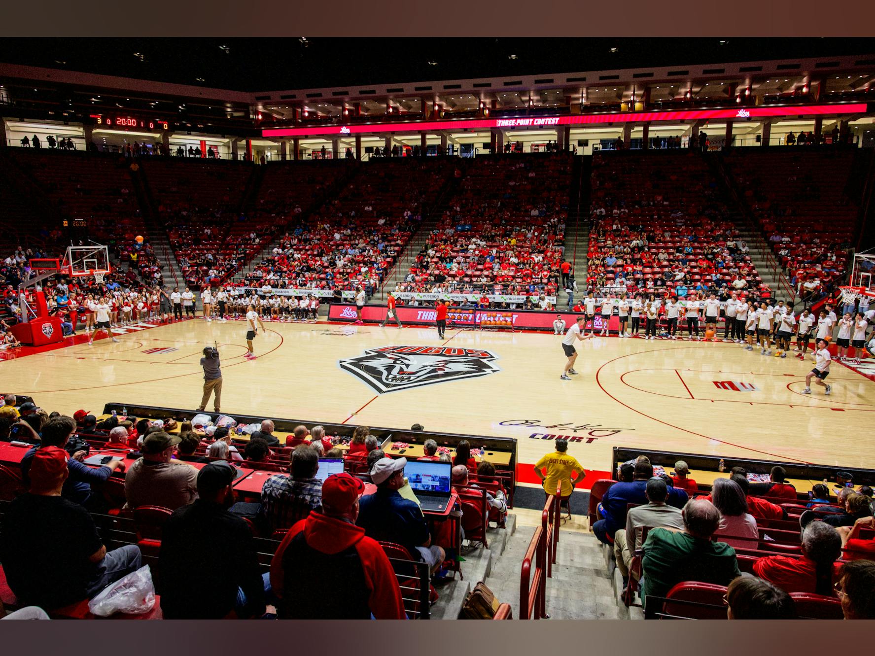 Lobo Howl Returns to The Pit 2025: Freshmen Impress Fans and Coaches